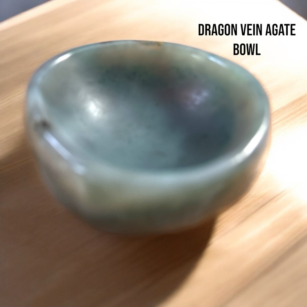 323BC Elegant Green Agate Bowl